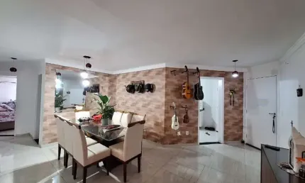 Apartamento à venda no Edifício Chateau Chambord, em Sorocaba-SP.