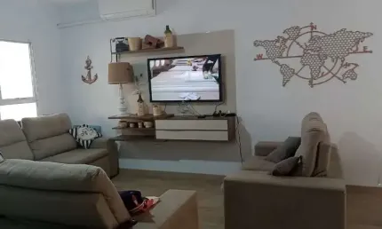 Sobrado à venda no Residencial Américo Figueiredo, em Sorocaba-SP.