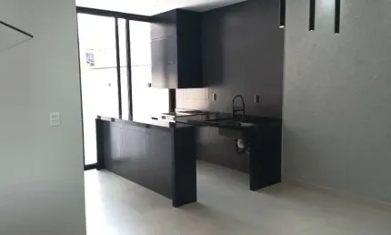Casa térrea à venda no Jardim Residencial Helena Maria, em Sorocaba-SP.