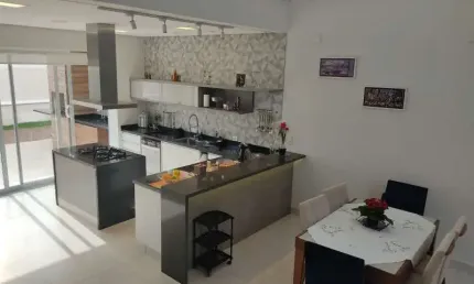 Sobrado para alugar no Alphaville Nova Esplanada 1, em Votorantim-SP.