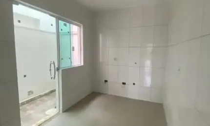 Sobrado geminado à venda no Jardim Campos do Conde, em Sorocaba-SP.