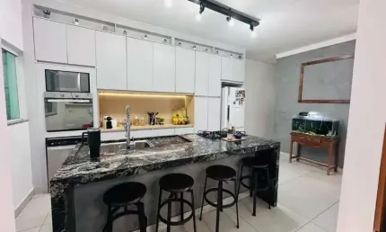 Casa com 2 quartos à venda no Jardim Santa Marta, Sorocaba 