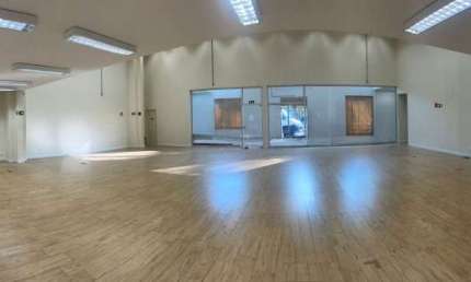 Ponto comercial para alugar no Wanel Ville, em Sorocaba-SP.
