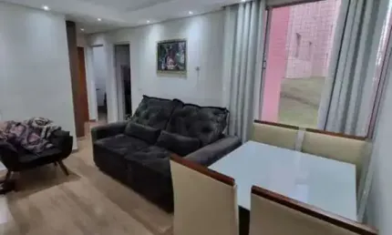 Apartamento térreo à venda no Condomínio Bosque das Araucárias 2, em Sorocaba-SP.