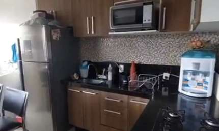 Apartamento à venda no Condomínio Vista Garden, em Sorocaba-SP.