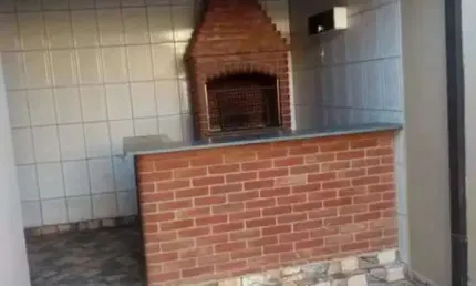 Sobrado à venda no Jardim Portal do Itavuvu, em Sorocaba-SP.