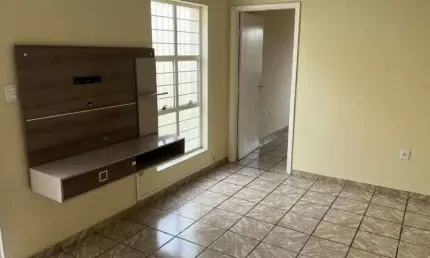 Casa com 2 quartos à venda na Vila Santana, Sorocaba 