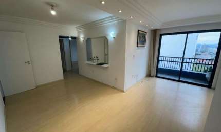Apartamento à venda no Condomínio Villa Reale, em Sorocaba-SP.