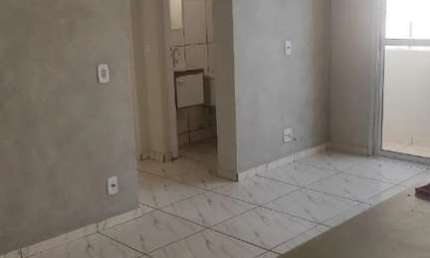 Apartamento à venda no Condomínio Ilha de Málaga, em Votorantim-SP.