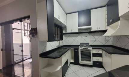 Casa para alugar no Parque das Laranjeiras, em Sorocaba-SP.