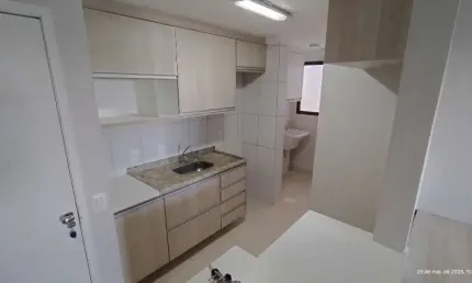Apartamento à venda no Condomínio Residencial Paris, em Sorocaba-SP.