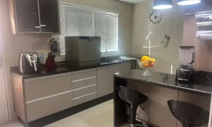 Sobrado à venda no jardim santa marta, em sorocaba-sp.