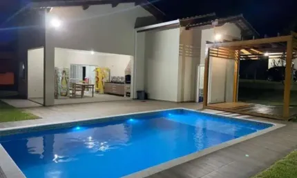 Casa térrea à venda no Condomínio Village da Serra, Araçoiaba da Serra- SP
