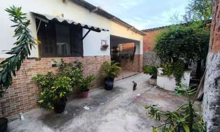 Casa com 2 dormitórios à venda, 1 m² por R$ 200.000,00 - Guaratiba - Rio de Janeiro/RJ