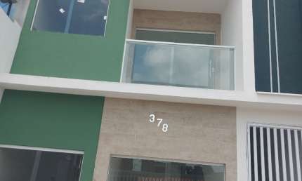 VENDO EXCELENTE APARTAMENTOS COM 2QTS SENDO UM SUÍTE .