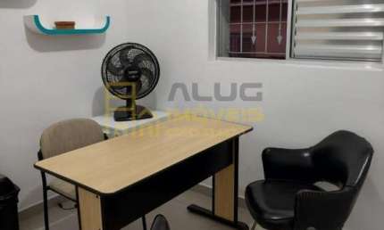 Casa para Locação em Osasco, Centro, 6 dormitórios, 2 banheiros, 2 vagas