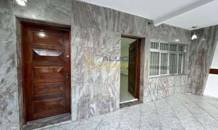 Casa com 3 quartos para alugar na Rua Itápolis, Vila Osasco, Osasco