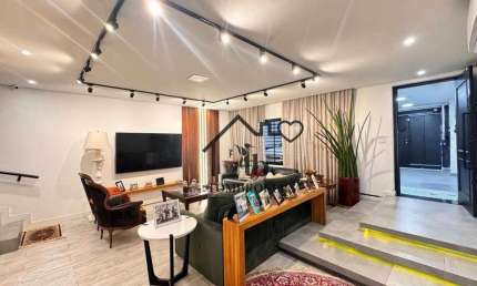 Sobrado com 3 dormitórios à venda, 180 m² por R$ 1.700.000,00 - Vila Moreira - São Paulo/SP