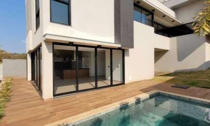 Magnífico sobrado nova para venda no charmoso Alphaville 3 em Bonfim Paulista, 3 suítes, varanda gourmet e pisicna em 519 m² de área total