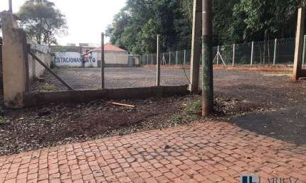 Ótimo terreno para venda nos Campos Eliseos ao lado do Bosque Municipal, área 810 m², atul estacionamento com faturamento