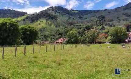 Area para venda em São Bento do Sapucai-SP com 39.884 m2, uma linda vista para a Pedra do Bau, acesso asfaltado, vocação turistica , comercial ou laze