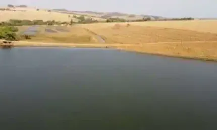 Fazenda para venda na região de Goiania-GO com 2.000 hectares, sendo 1.000 hectares em lavoura, restante pastagem formada, benfeitorias