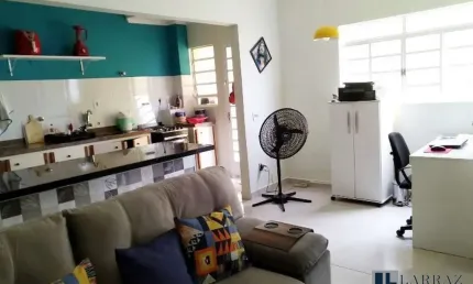 Apartamento térreo com quintal privativo para venda no Jd Antartica região do Monte Alegre, 2 dormitorios, área privativa 88 m2