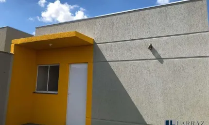 Casa nova para venda no Parque das Oliveiras, 2 dormitorios, ótimo acabamento, amplo quintal em 160 m2 de área total