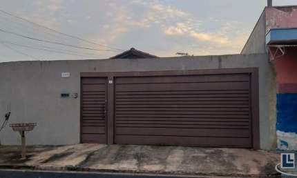 Salão comercial mais casa para residencia a venda no Alexandre Balbo, de esquina acesso para 2 ruas,2 dormitorios, area construida 132 m2 em um terren