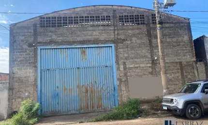 Oportunidade. Galpão com 623 m2para venda no Jardim Salgado Filho, em ótima localização, proximo a Anhanguera e Av. Brasil