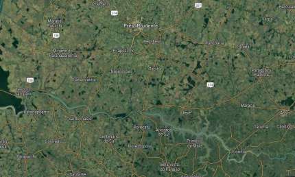 Fazenda para venda na região de Presidente Prudente-SP com 100 alqueires em milho e soja, rica em agua, pode rodar pivô, benfeitorias