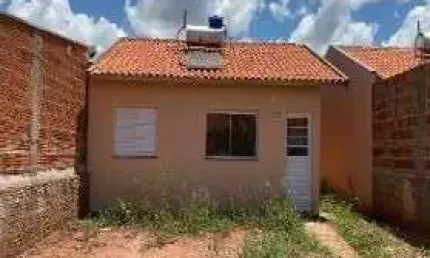 Oportunidade. Casa para para venda em Birigui-SP no Residencial Portal do Parque III, 2 dormirtorios, 1 vaga de garagem, 44 m2 construidos em um terre