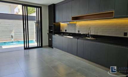 Linda casa nova para venda em Bonfim Paulista no San Marco Ilha Roma, completa armários, 3 suites, gourmet e piscina em 250 m2 total