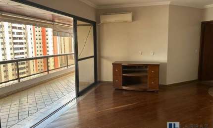 Oportunidade. Apartamento para venda no Centro / Higienopolis, 3 dormitorios com suíte, 159 m2 privativos, lazer no condomínio