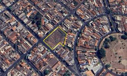 Excelente área para incorporação na Zona Oeste no Parque Ribeirão, area com 3.700 m2, de esquina, fachada com 44 m em uma rua e 72 m na outra rua