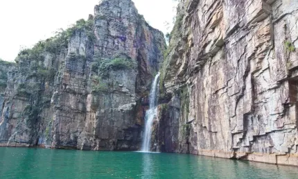 Lote para venda na Represa de Furnas no Balneario Shangryla 2, região de Capitólio / São Jose da Barra-MG. Lote com 576 m² pronto para construir