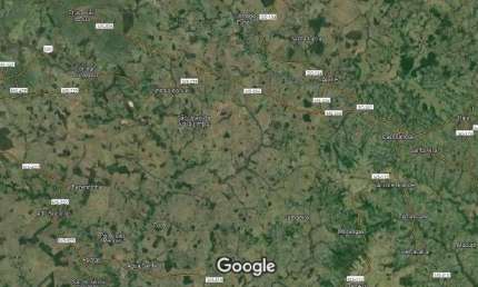 Fazenda dupla aptidão para venda na região de Cassilandia-MS com 702 alqueires, planta laranja e soja, rica em agua