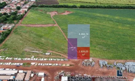 Area comercial / residencial para venda no Candido Portinari, área 1.809 m2, 45 m de fachada frente para avenida, regiao em franca expansao, ideal par