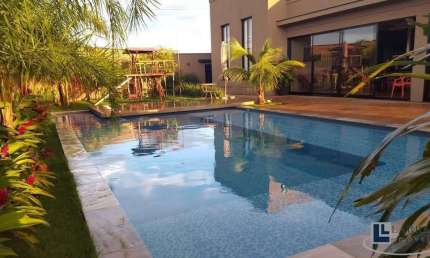 Maravilhosa casa para venda no Cond. Recanto do Rio Pardo em Jardinopolis, 4 suites, gourmet e piscina, 450 m2 construidos em um terreno de 1.500 m2