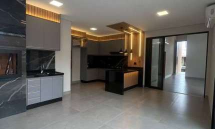Ótima casa para venda na Zona Sul, Quinta da Primavera, Cond. Praça dos Passaros, 3 suites, completa, gourmet e piscina em 170 m2 de area construida