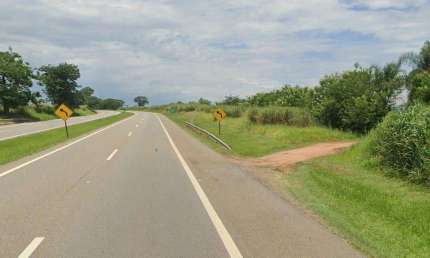Area comercial / industrial para venda em Mogi Guaçu-SP nas margens da Rodovia SP 342, área total 31.123 m2 com 90 m de fachada x 330 m