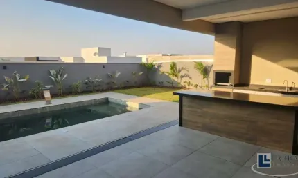 Lindo sobrado novo alto padrão para venda na Vila do Golf, Cond. Terras de Florença, 3 suites mais escritório, piscina e gourmet em 295 m2 construidos