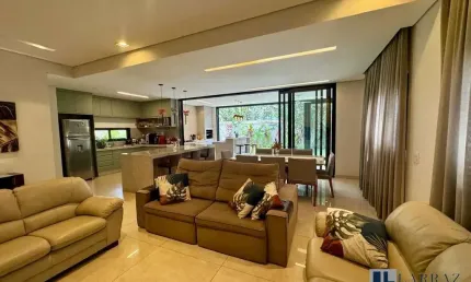 Magnifico sobrado alto padrão para venda no Condominio Bella Citta, 3 suites, varanda gourmet em 285 m2 de area construída, lazer completo