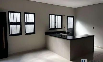 Ótima casa para venda no sumarezinho, recém reformada, 3 dormitorios com 1 suite master, varanda gourmet em 189 m2 total