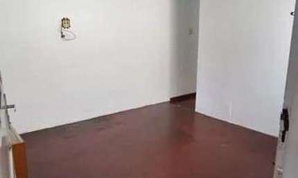 Casa para venda no Ipiranga em uma travessa tranquila, 2 dormitorios, 73 m2 construidos em um terreno de 120 m2