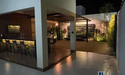 Linda casa alto padrão para venda no Jd. Anhanguera, proximo da Barao do Bananal, 3 suites, escritório, área de lazer em 416 m2 total
