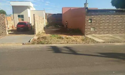 Oportunidade. Terreno para venda em Alvares Machado-SP no Centro, area do terreno 126 m2