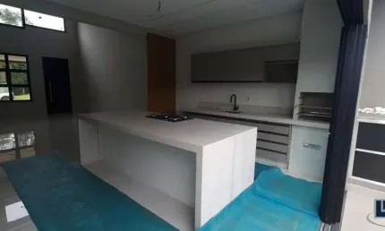 Linda casa nova para venda no Cond Terras de San Gabriel, em Bonfim Paulista, 3 suites, gourmet e piscina em 250 m2 de área total, lazer no condominio
