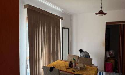 Oportunidade. Apartamento para venda no Jd Iraja, 1 suite, varanda, completo em armários, 30 m2 privativos, ótima localização na Rua Dr. Paulo Barra