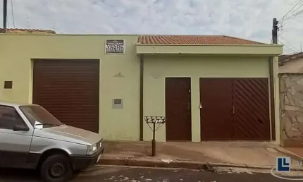 Casa mais salao comercial para venda no Castelo Branco, 3 dormitorios com 1 suite em 200 m2 de área total